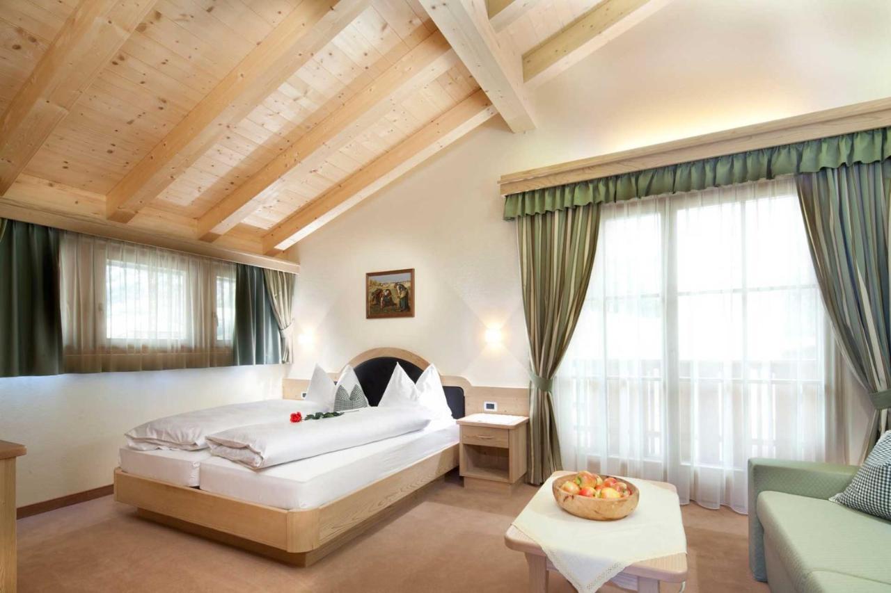 Bed and Breakfast Garni Gran Pre Корвара-ин-Бадия Экстерьер фото
